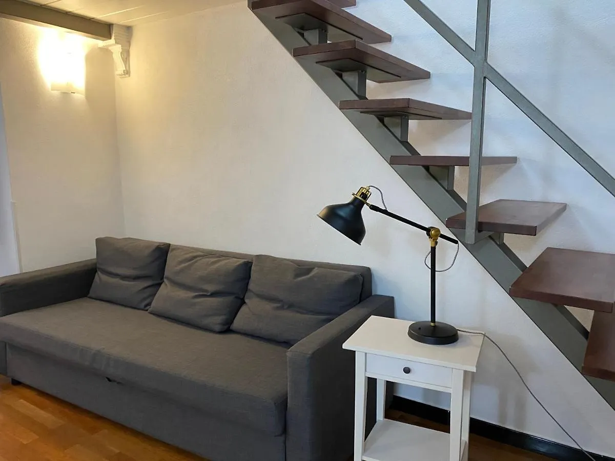 Apartment Vacanza Al Ponte Reale Genua